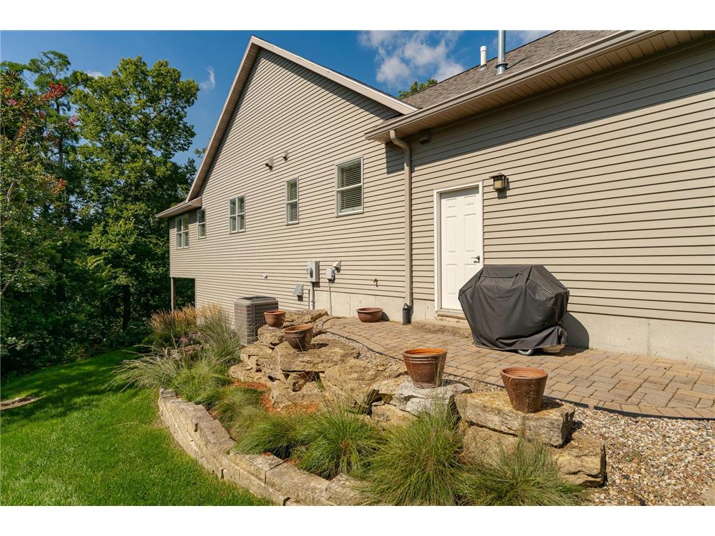 1568 Salem Court SW Rochester MN 55902 6779967 image48