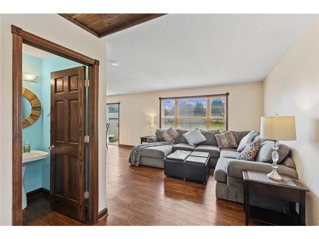 15682 Fjord Avenue Apple Valley MN 55124 6794773 image1