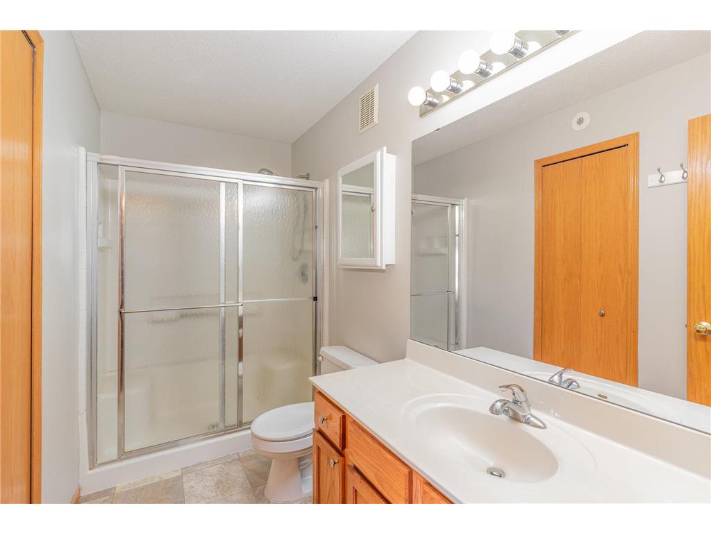 15684 Finewood Court Apple Valley MN 55124 6819229 image19