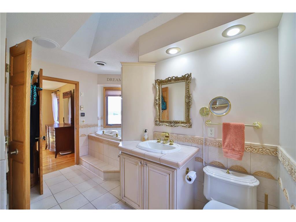 1569 Floan Point Road Brainerd MN 56401 - Gull 7051325 image34