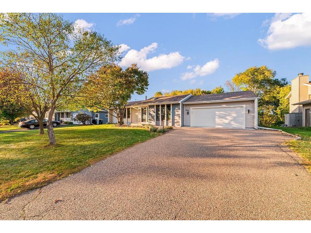 1569 Lancaster Lane Eagan MN 55122 6824073 image1