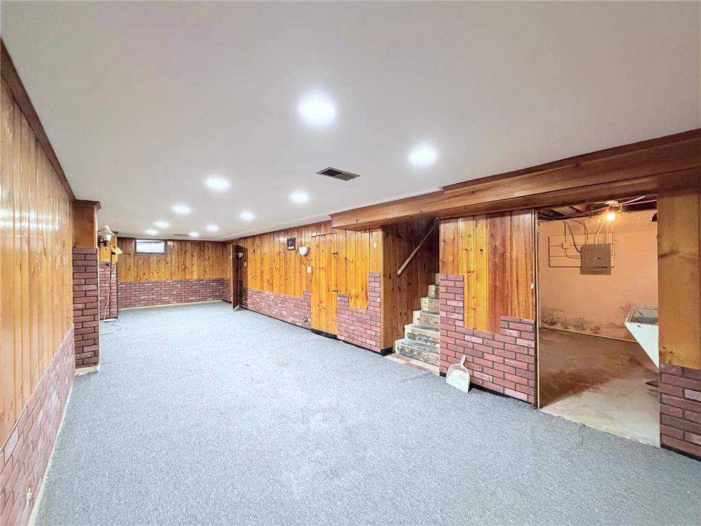 1569 Montana Avenue E Saint Paul MN 55106 6822488 image12