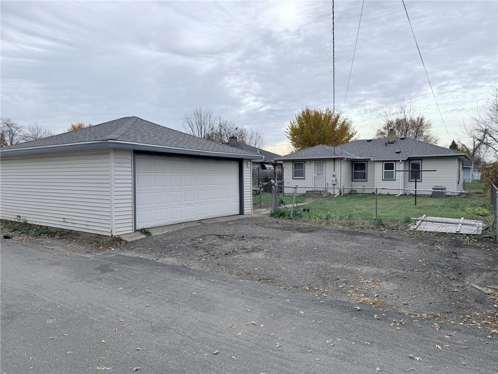 1569 Montana Avenue E Saint Paul MN 55106 6822488 image16