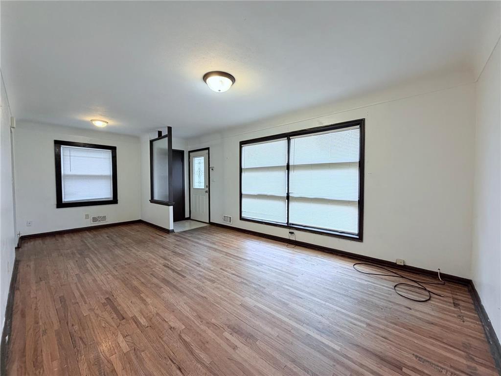 1569 Montana Avenue E Saint Paul MN 55106 6822488 image2