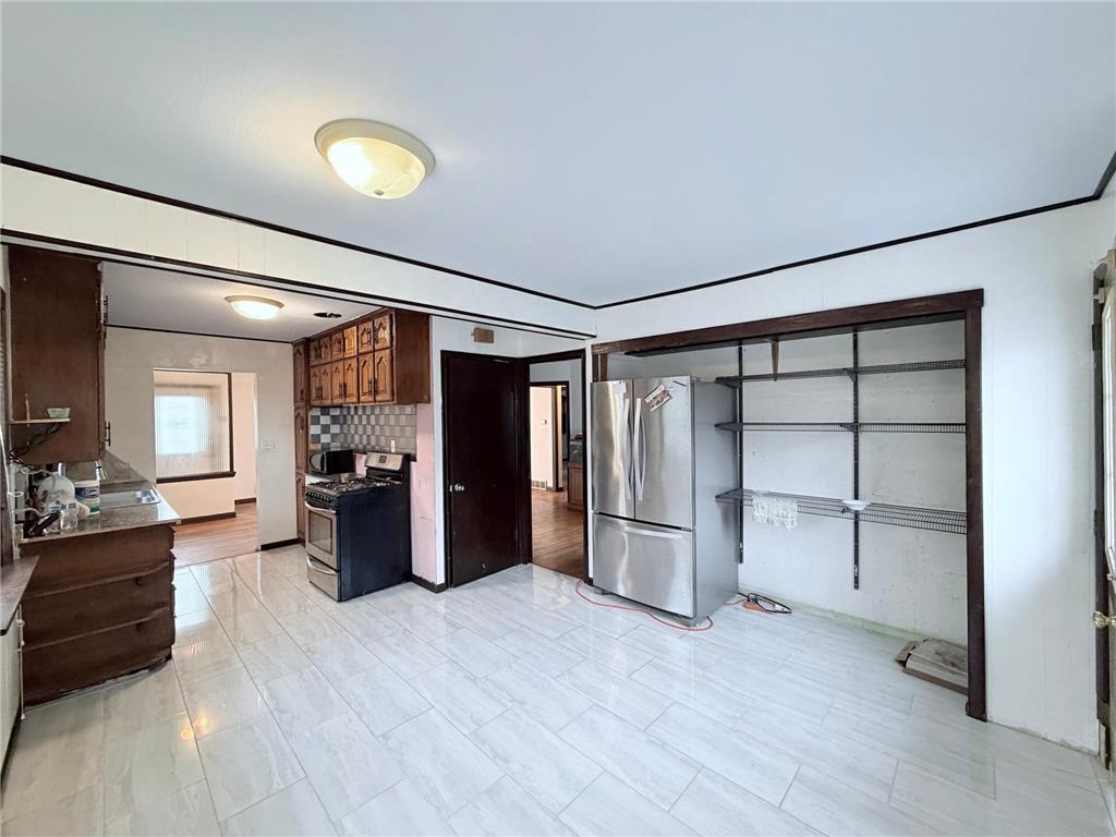 1569 Montana Avenue E Saint Paul MN 55106 6822488 image6