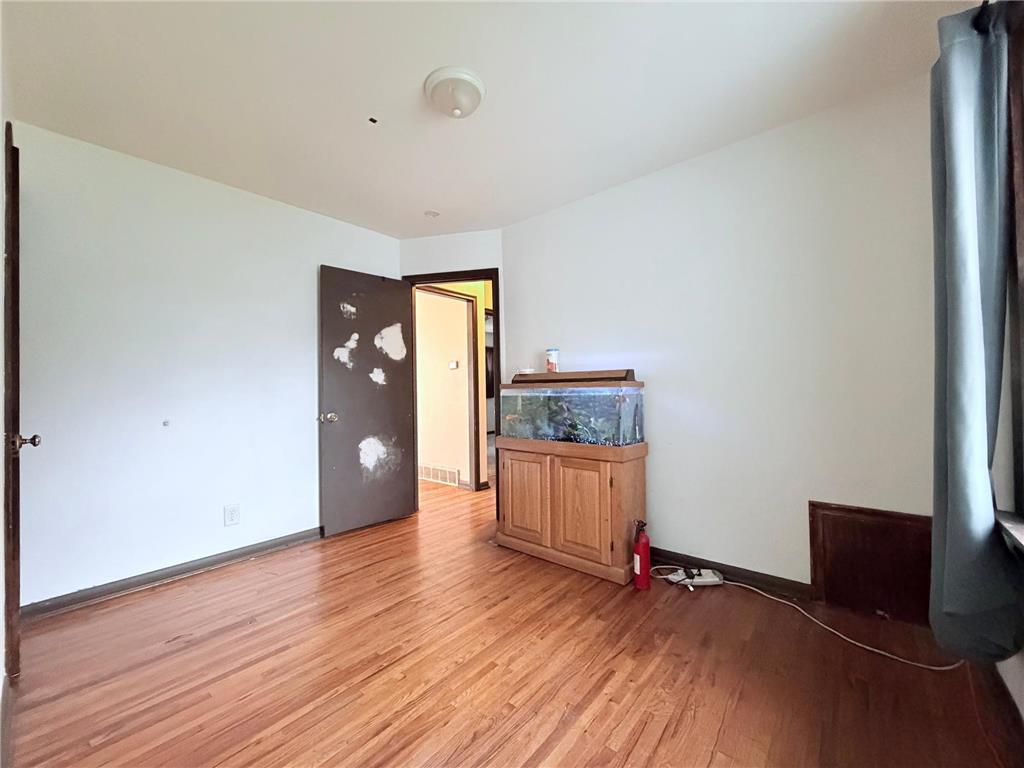 1569 Montana Avenue E Saint Paul MN 55106 6822488 image7