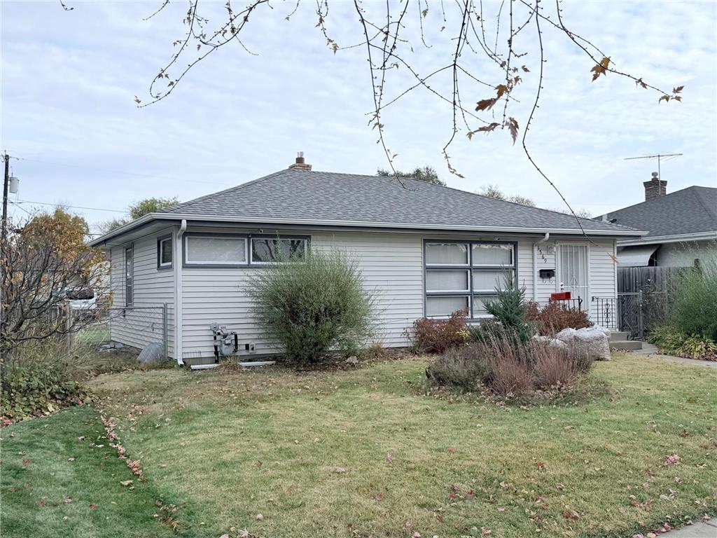 1569 Montana Avenue E Saint Paul MN 55106 7037011 image1
