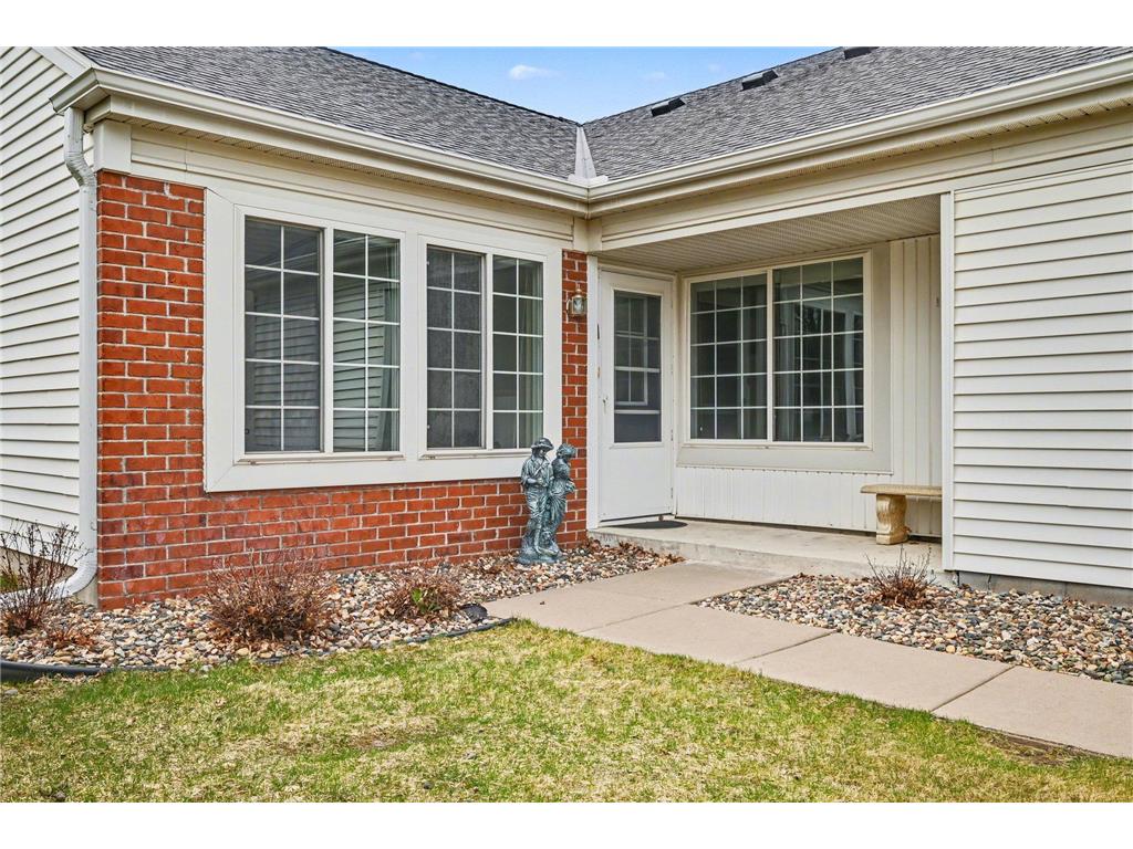 15691 Flackwood Way Apple Valley MN 55124 7053742 image2