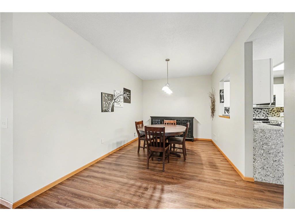 15691 Flackwood Way Apple Valley MN 55124 7053742 image7