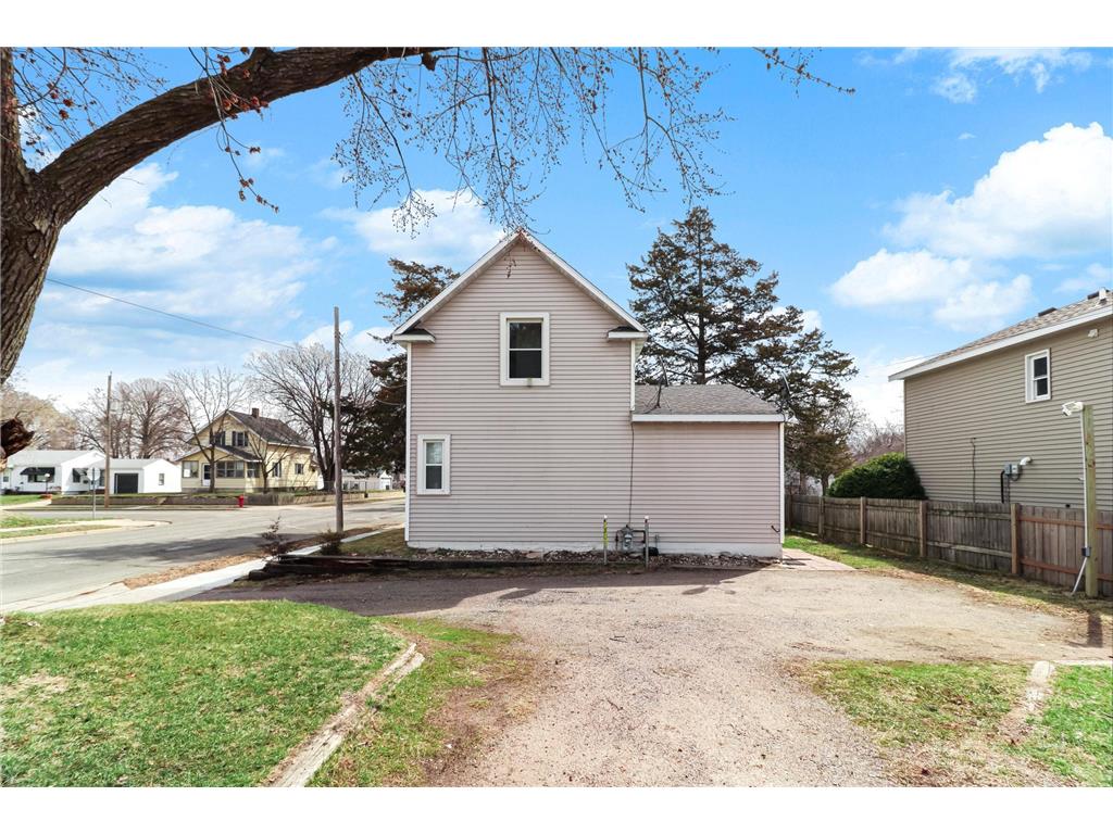 157 9th Avenue N Waite Park MN 56387 7055613 image4