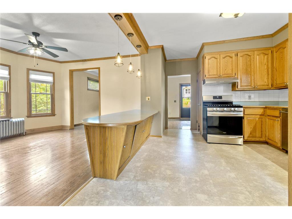 157 Bates Avenue Saint Paul MN 55106 7095579 image12