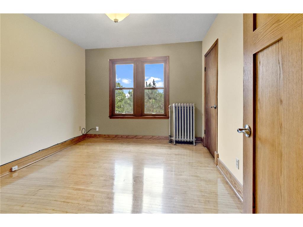157 Bates Avenue Saint Paul MN 55106 7095579 image16