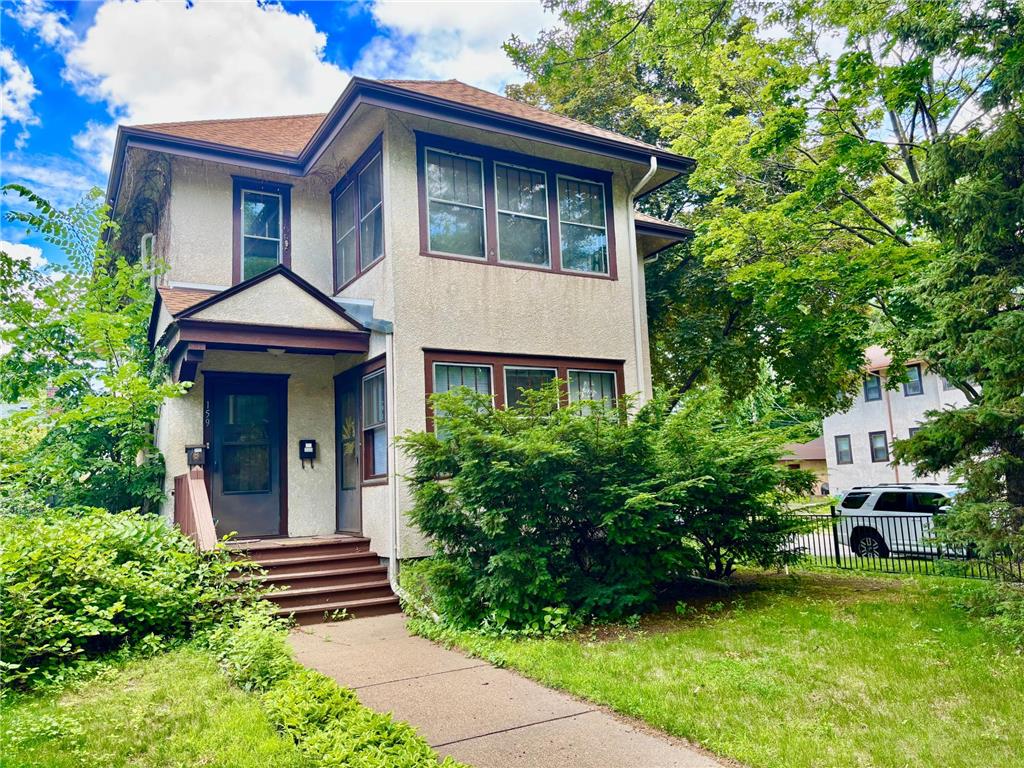 157 Lexington Parkway S Saint Paul MN 55105 7098240 image1