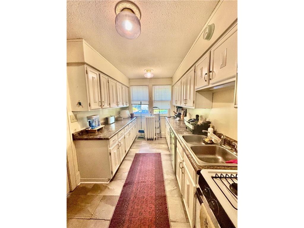 157 Lexington Parkway S Saint Paul MN 55105 7098240 image12