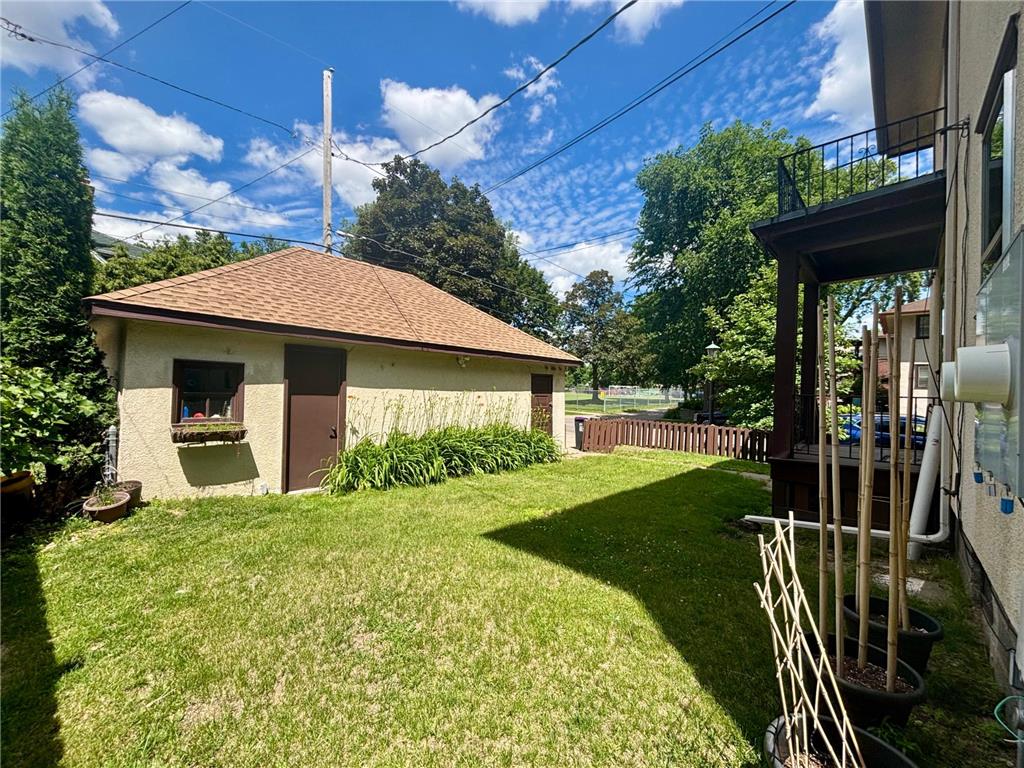 157 Lexington Parkway S Saint Paul MN 55105 7098240 image5