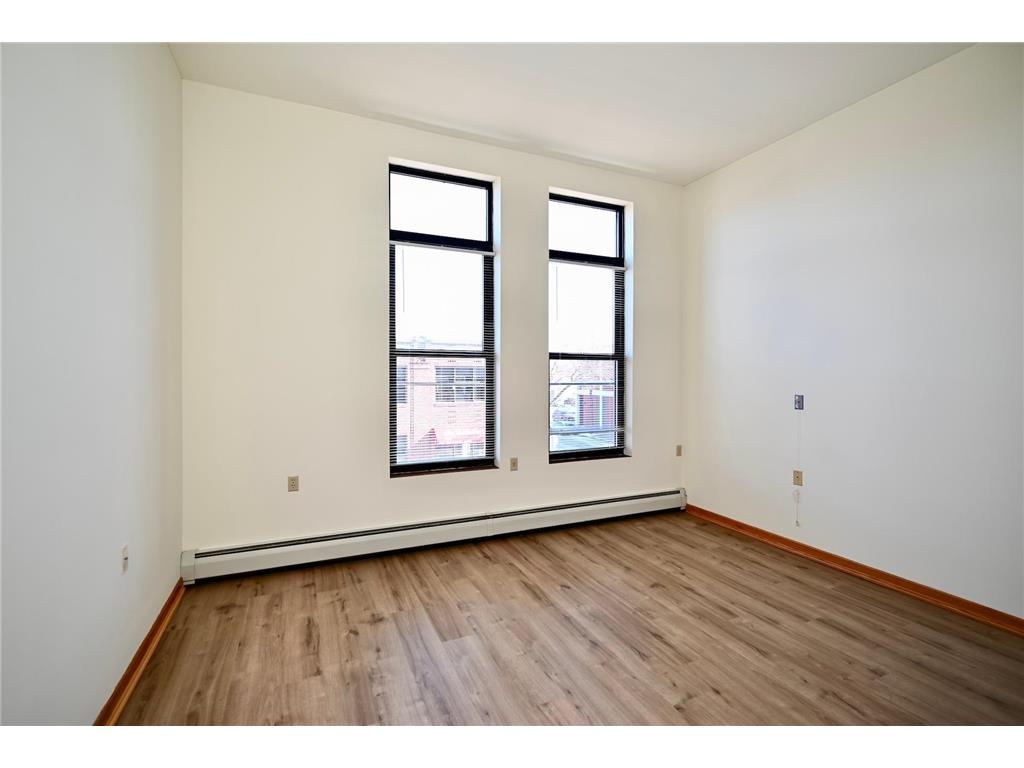 157 W 3rd Street Winona MN 55987 6730405 image13