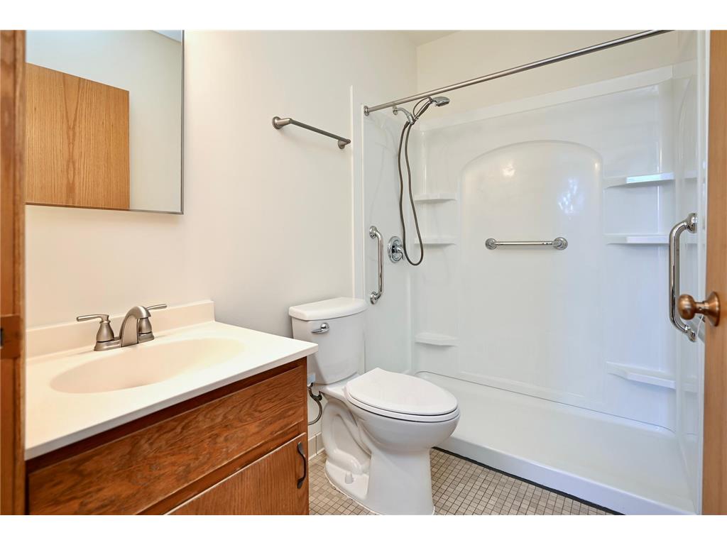 157 W 3rd Street Winona MN 55987 7046317 image12