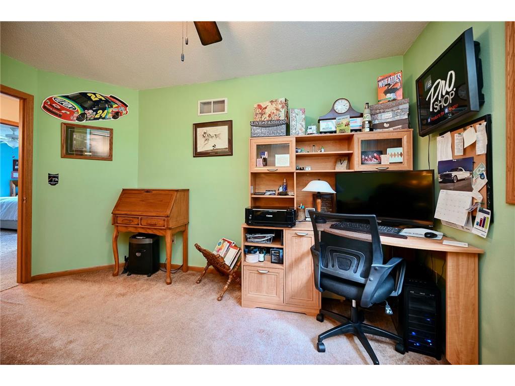 1570 48th Avenue Goodview MN 55987 7095962 image17