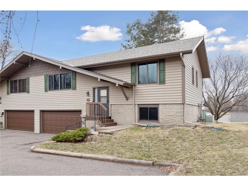 1570 Bellows Street West Saint Paul MN 55118 6701997 image1