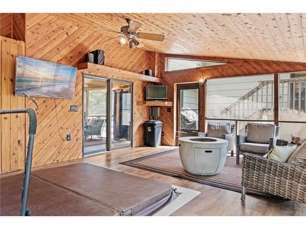 1570 Lakeview Curve Eagan MN 55122 7082978 image12