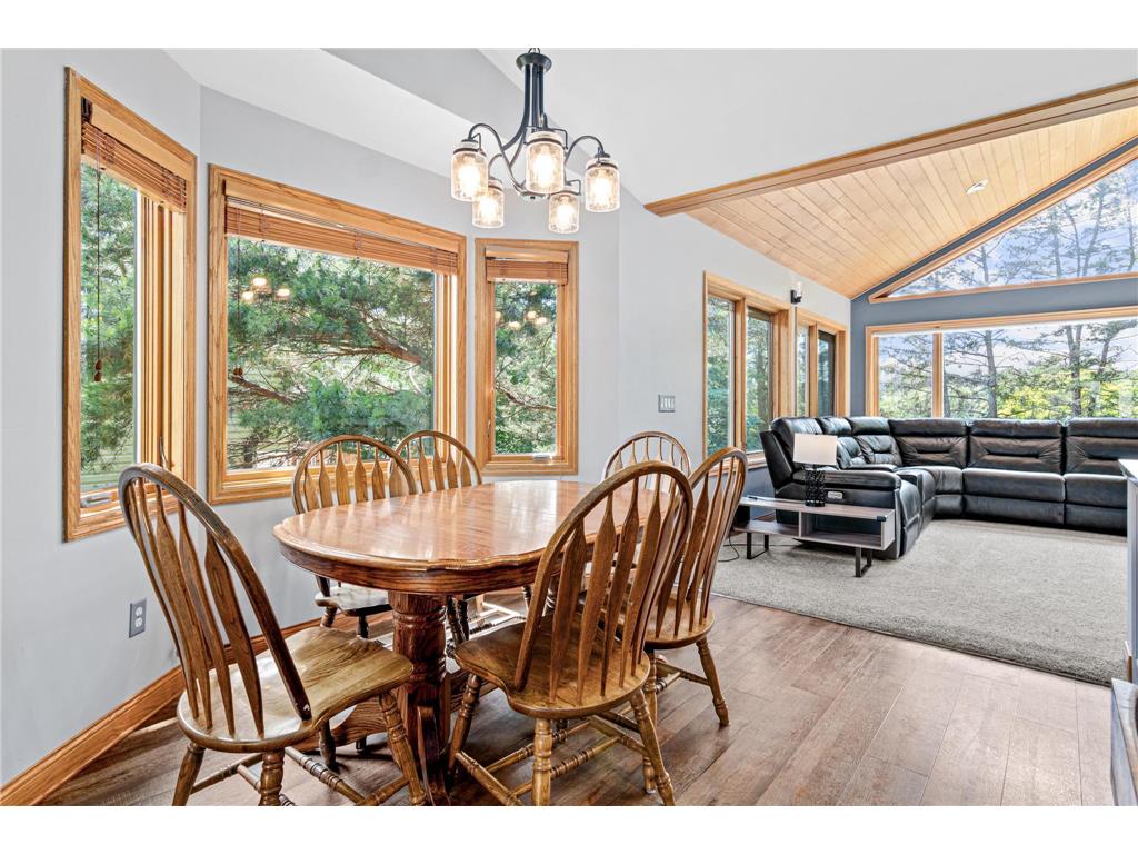 1570 Lakeview Curve Eagan MN 55122 7082978 image9