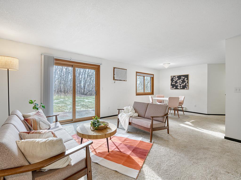 1570 Wheelock Lane #101 Saint Paul MN 55117 6640192 image1