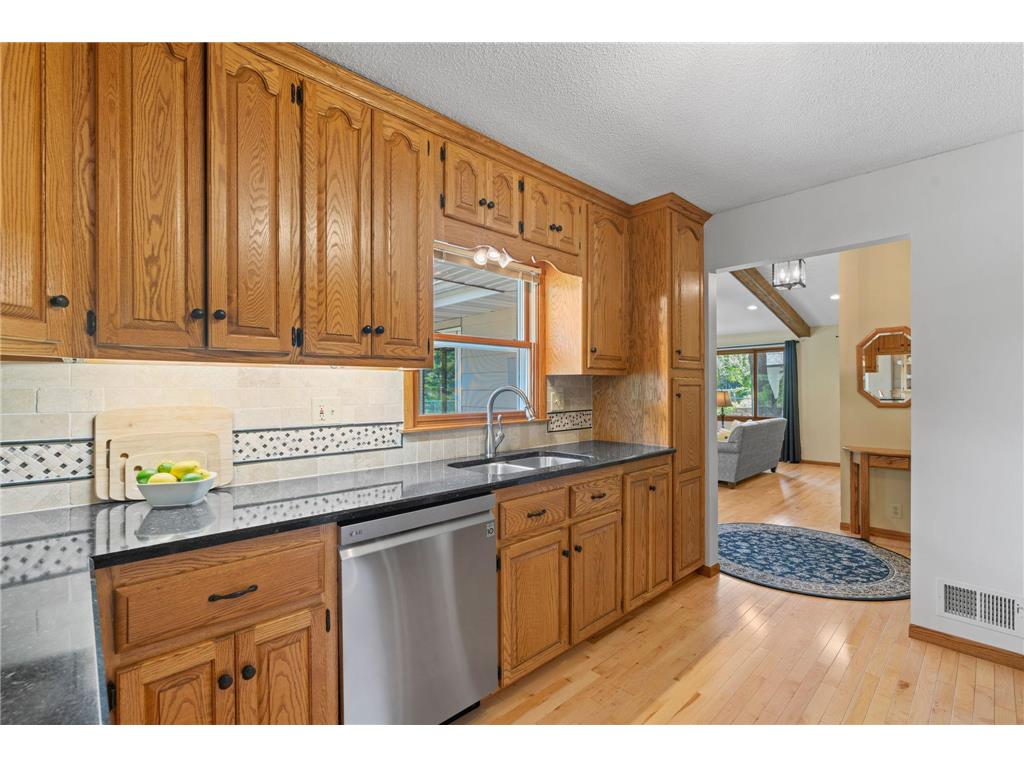 15700 5th Avenue N Plymouth MN 55447 7084684 image18