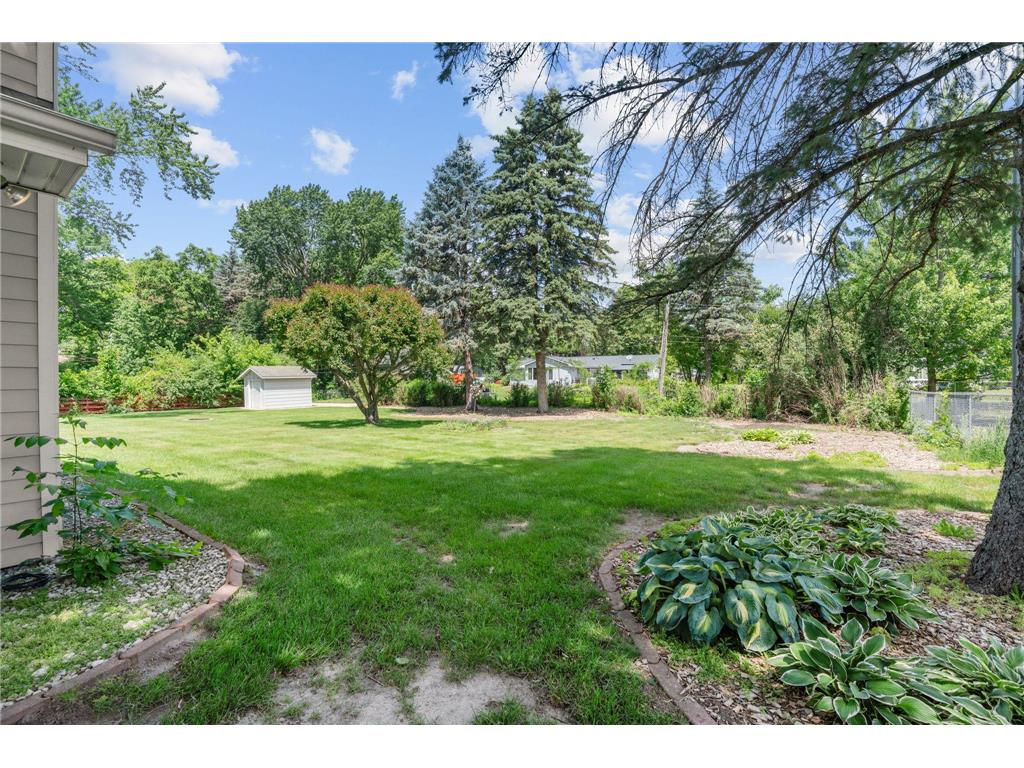 15700 5th Avenue N Plymouth MN 55447 7084684 image36
