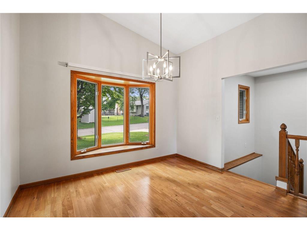 15700 Logarto Lane Burnsville MN 55306 - Crystal 7099578 image28