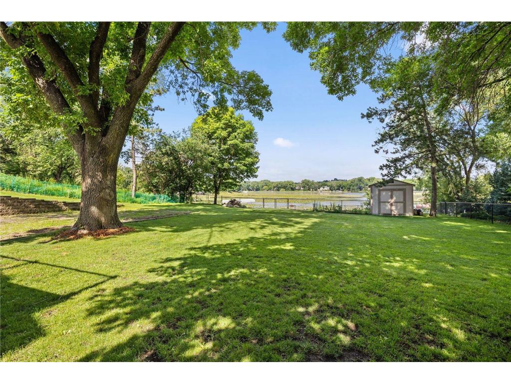15700 Logarto Lane Burnsville MN 55306 - Crystal 7099578 image3
