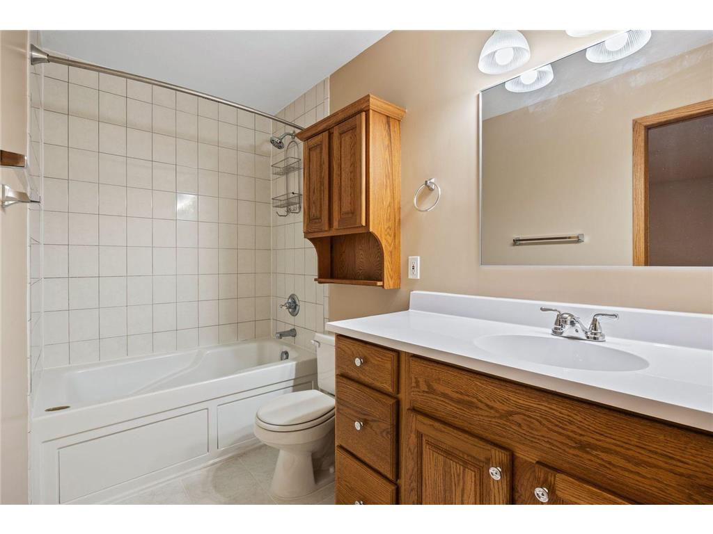 15700 Logarto Lane Burnsville MN 55306 - Crystal 7099578 image30