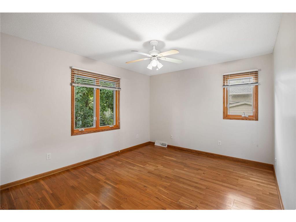 15700 Logarto Lane Burnsville MN 55306 - Crystal 7099578 image34
