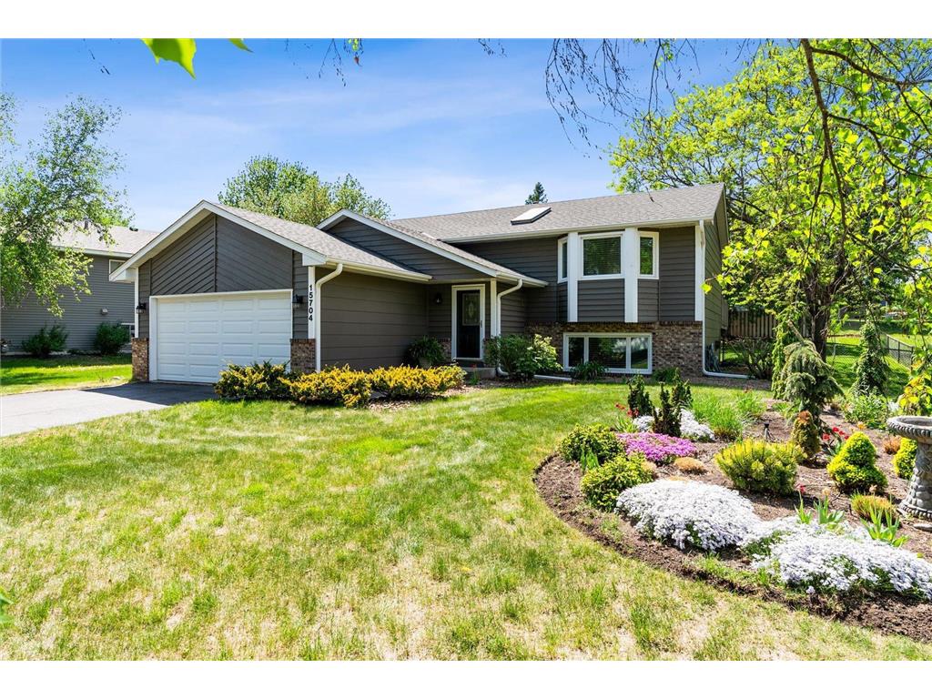 15704 Bryant Avenue S Burnsville MN 55306 6730623 image1