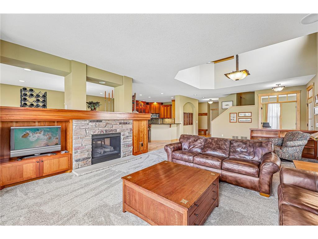 15704 Cobblestone Lake Parkway Apple Valley MN 55124 - Cobblestone 7065059 image9
