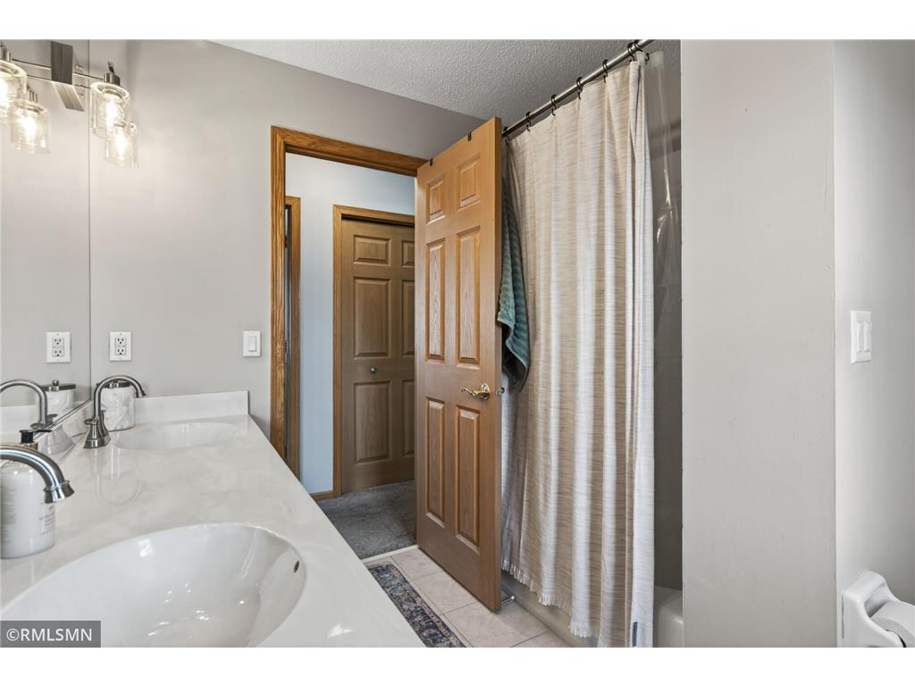 15705 25th Place N #C Plymouth MN 55447 7045572 image23