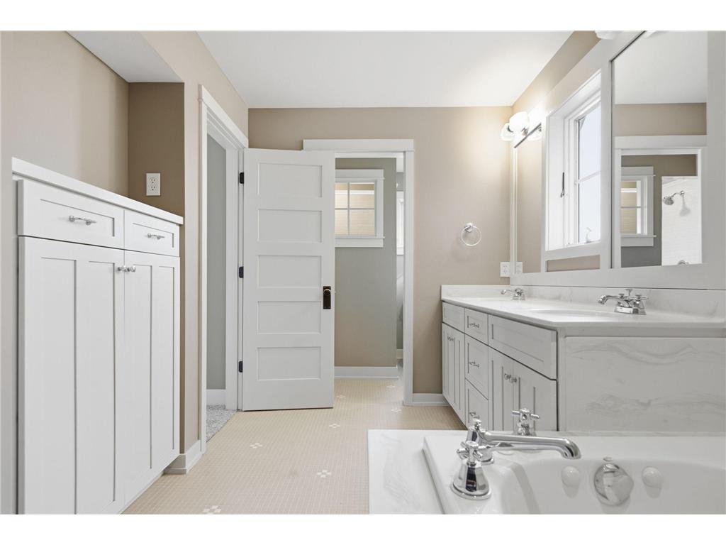 15706 Diamond Way Apple Valley MN 55124 - Cobblestone 7043756 image41