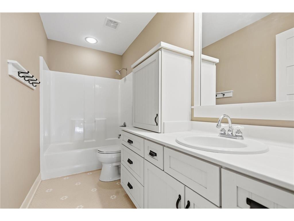 15706 Diamond Way Apple Valley MN 55124 - Cobblestone 7043756 image45