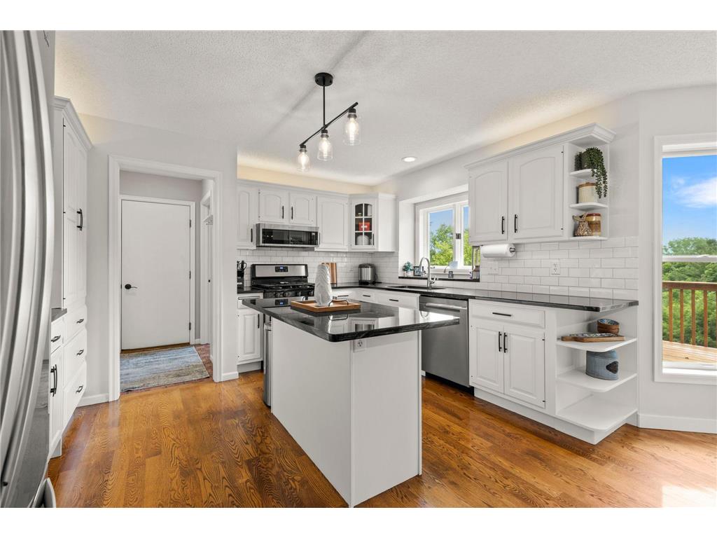 15709 Fremont Avenue S Burnsville MN 55306 7096709 image10