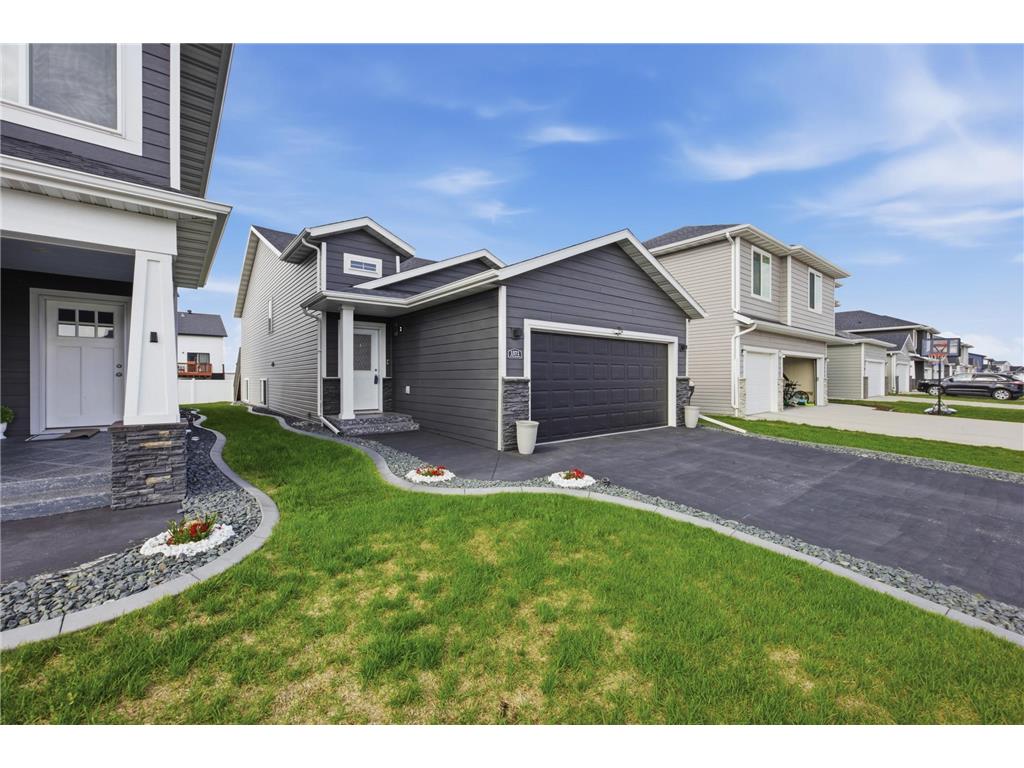 1571 67th Avenue S Fargo ND 58104 7077330 image1