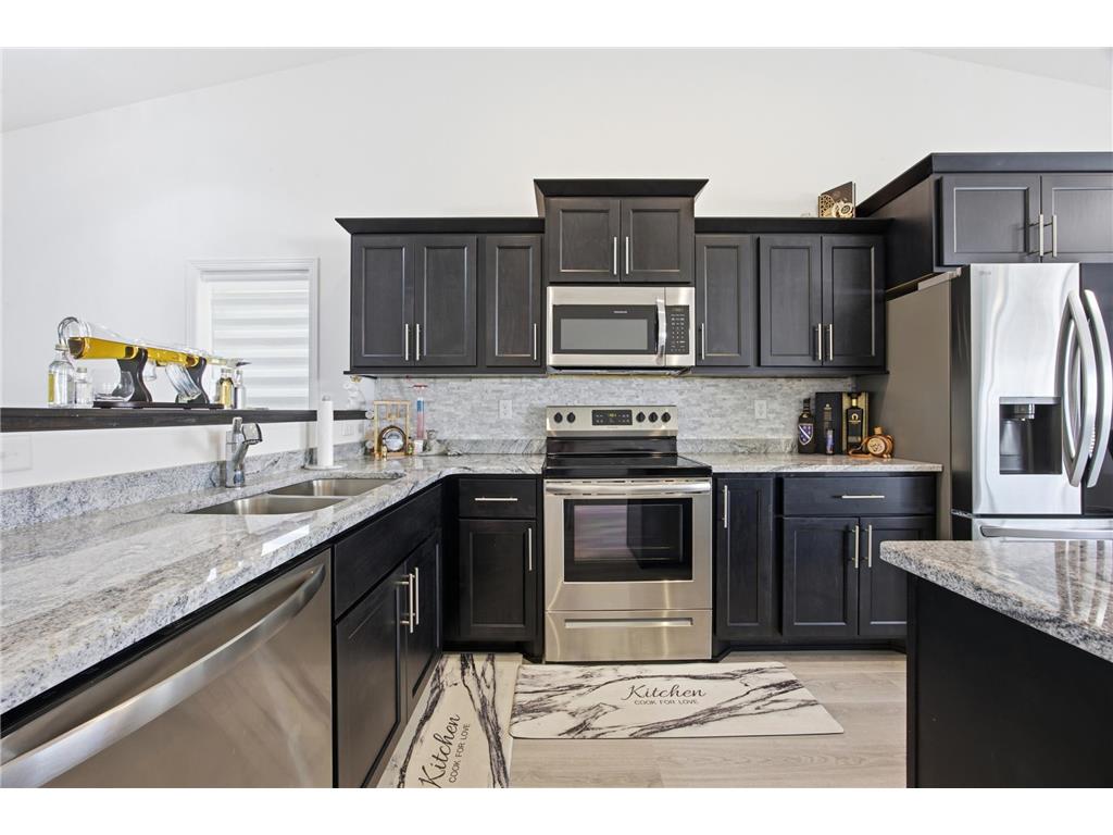 1571 67th Avenue S Fargo ND 58104 7077330 image7