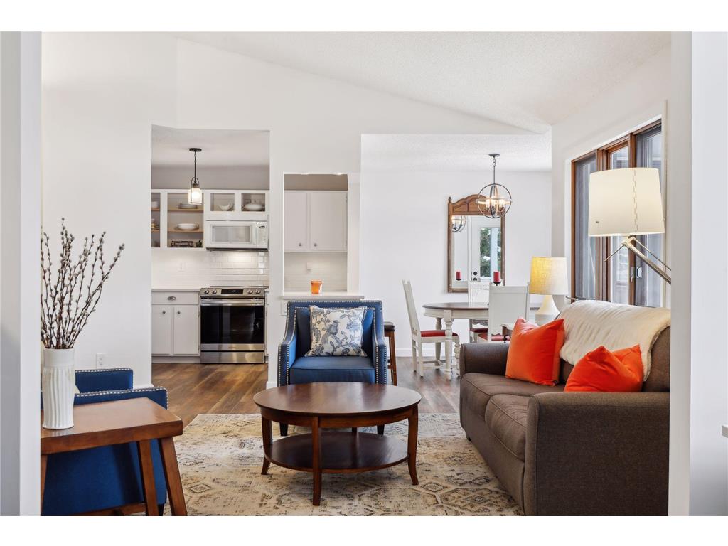 1571 Wheelock Lane #305 Saint Paul MN 55117 6508386 image1