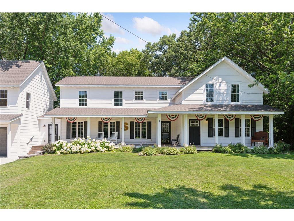 15710 Minnetonka Boulevard Minnetonka MN 55345 6741079 image1