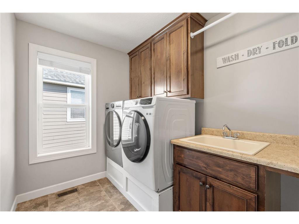 15715 56th Avenue N Plymouth MN 55446 7070159 image33