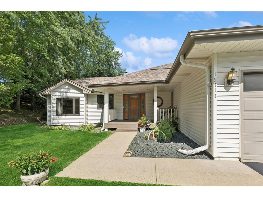 15717 Forest Circle Burnsville MN 55306 6510697 image1