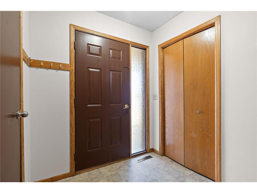 15720 Gallery Avenue Apple Valley MN 55124 7087205 image10
