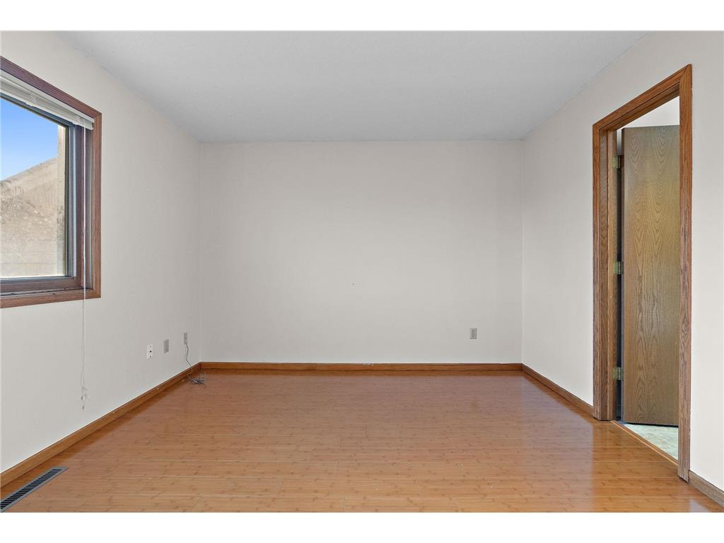 15720 Gallery Avenue Apple Valley MN 55124 7087205 image13