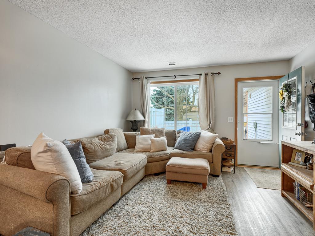 15724 Flackwood Trail Apple Valley MN 55124 7028692 image4