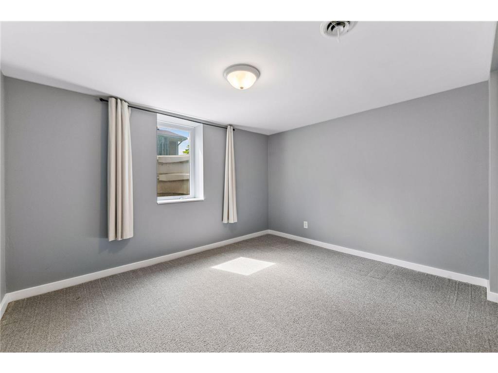 15725 2nd Avenue N Plymouth MN 55447 7063545 image38