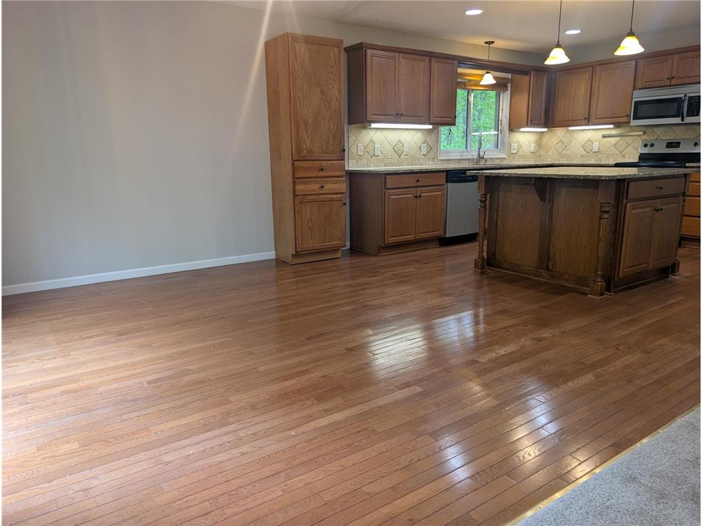 15725 Sycamore Street NW Andover MN 55304 7073006 image3