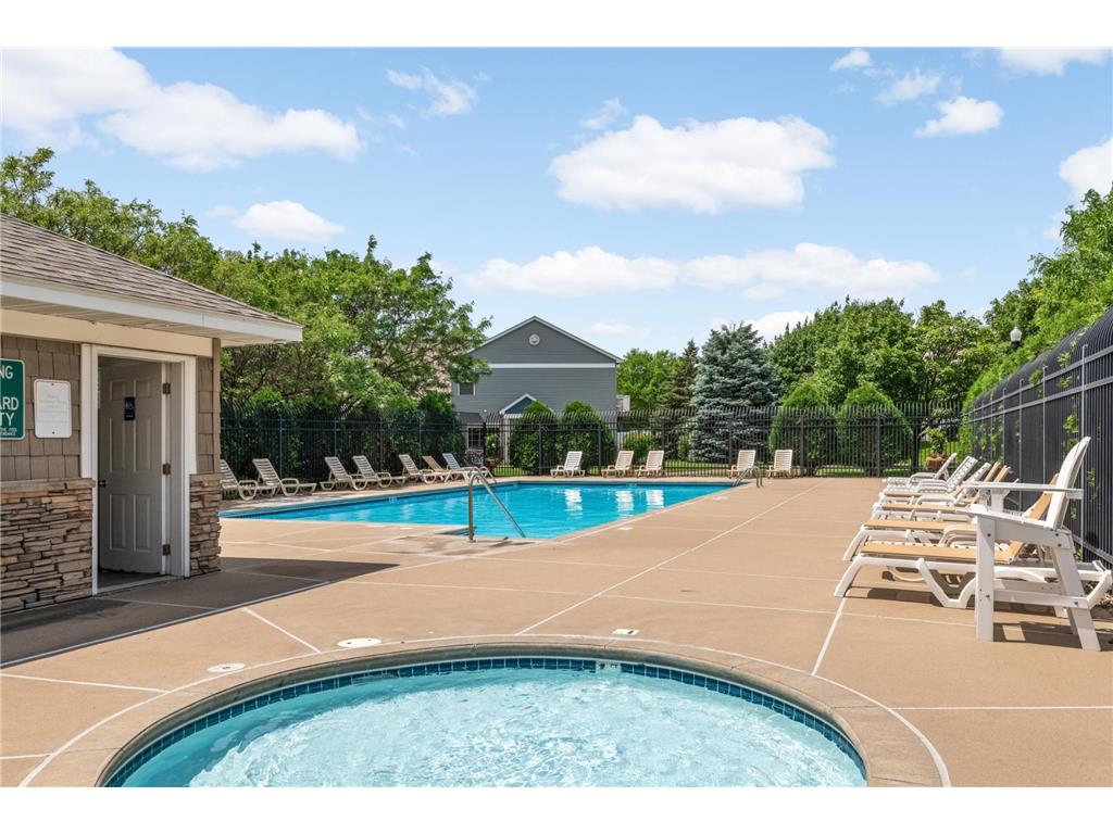 15726 Fremont Way #1016 Apple Valley MN 55124 7012199 image4